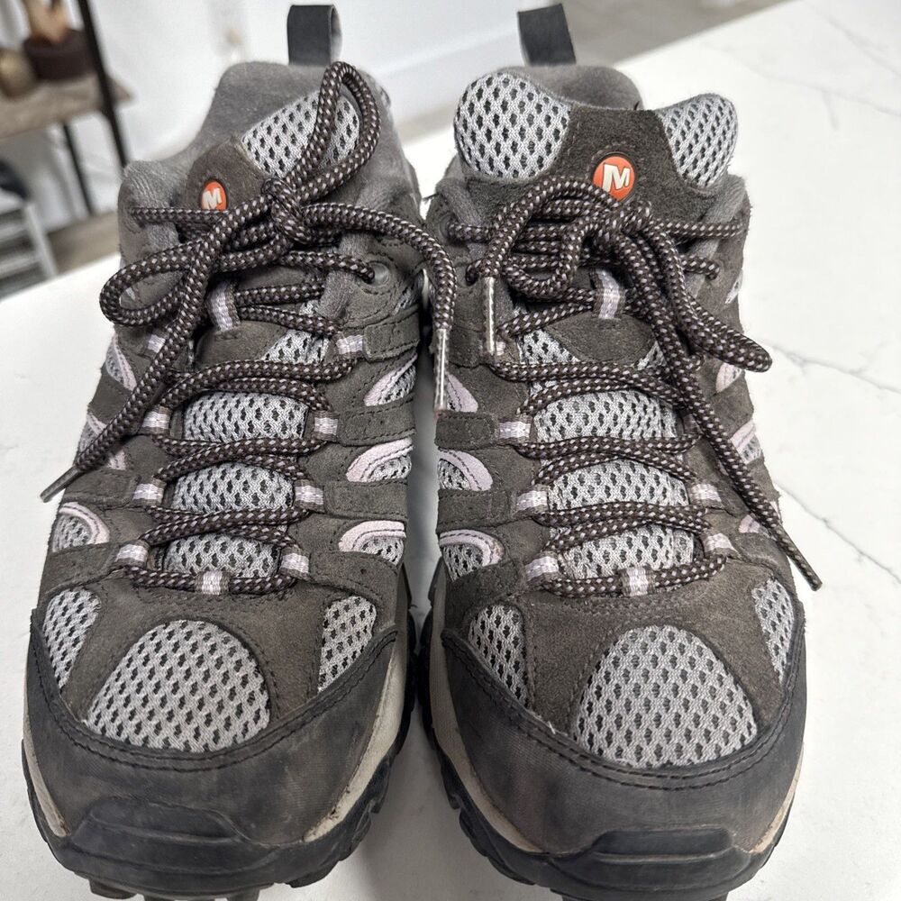 Merrell Women's Size 8.5 Beluga Lilac Trail Hiking Shoes EUC sneakers
